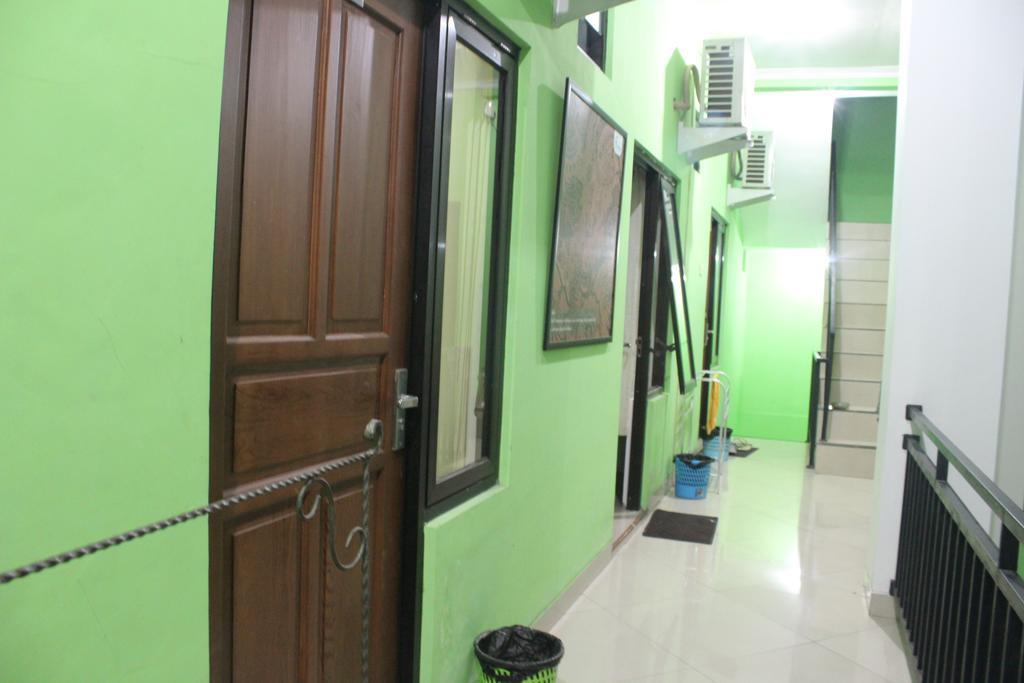 The Greenhouse Yogyakarta Exterior foto
