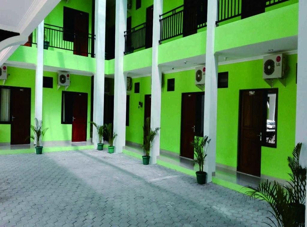 The Greenhouse Yogyakarta Exterior foto